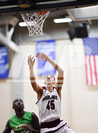 Thumbnail 1 in Houston [Sam] vs Highlands photogallery.