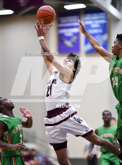 Thumbnail 2 in Houston [Sam] vs Highlands photogallery.