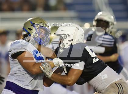Thumbnail 3 in Siegel vs Brentwood (scrimmage) photogallery.
