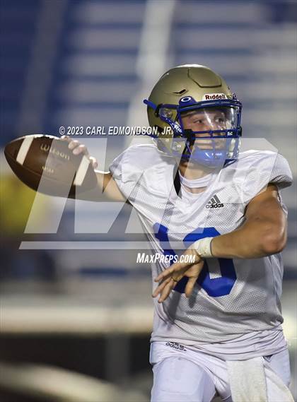 Thumbnail 2 in Siegel vs Brentwood (scrimmage) photogallery.