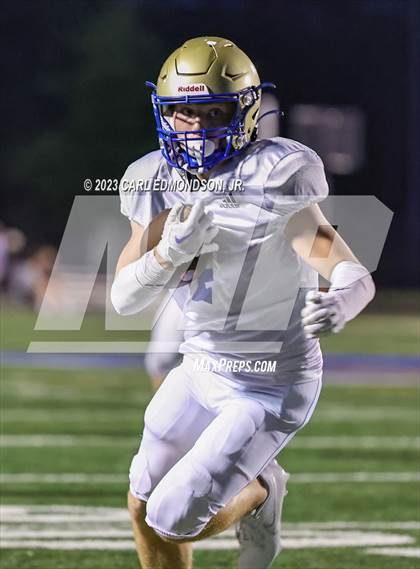 Thumbnail 3 in Siegel vs Brentwood (scrimmage) photogallery.