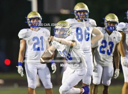 Thumbnail 2 in Siegel vs Brentwood (scrimmage) photogallery.