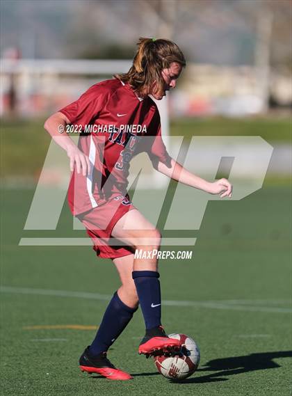 Thumbnail 3 in Avalon vs St. Margaret's photogallery.