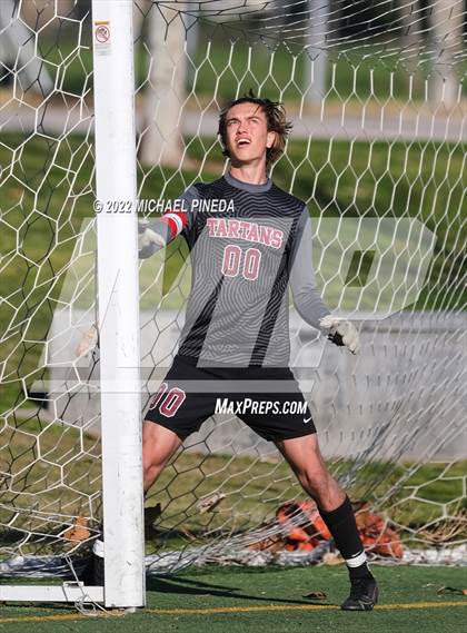 Thumbnail 3 in Avalon vs St. Margaret's photogallery.