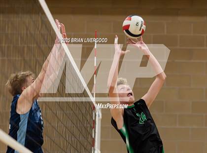 Thumbnail 2 in Fossil Ridge vs. Valor Christian photogallery.