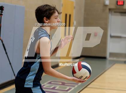 Thumbnail 3 in Fossil Ridge vs. Valor Christian photogallery.