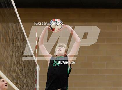 Thumbnail 2 in Fossil Ridge vs. Valor Christian photogallery.