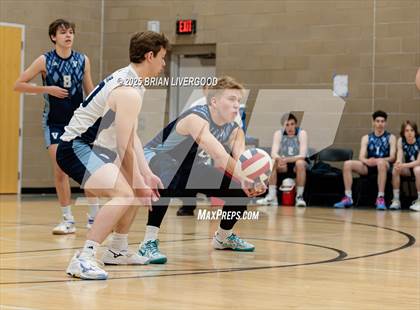 Thumbnail 3 in Fossil Ridge vs. Valor Christian photogallery.