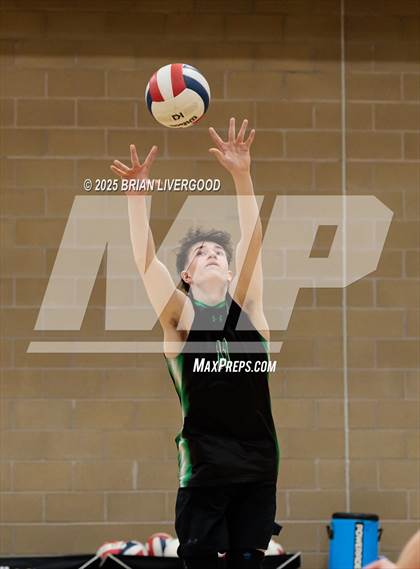 Thumbnail 2 in Fossil Ridge vs. Valor Christian photogallery.