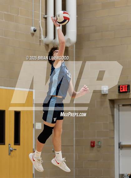 Thumbnail 2 in Fossil Ridge vs. Valor Christian photogallery.