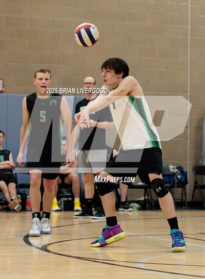 Thumbnail 1 in Fossil Ridge vs. Valor Christian photogallery.
