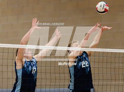 Thumbnail 2 in Fossil Ridge vs. Valor Christian photogallery.