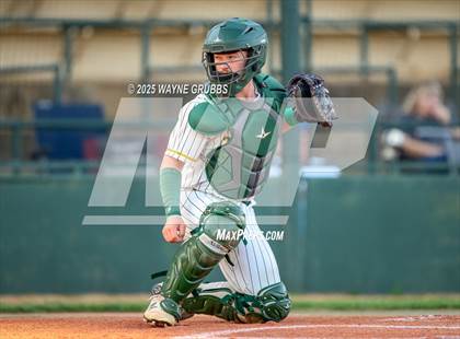 Thumbnail 2 in Alba-Golden vs. Harleton (UIL 2A D1 Area Playoff) photogallery.