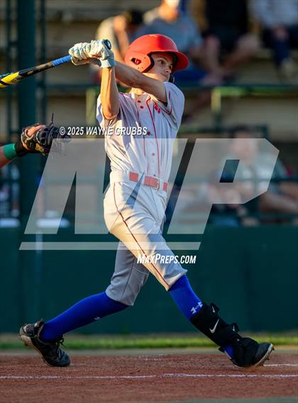 Thumbnail 2 in Alba-Golden vs. Harleton (UIL 2A D1 Area Playoff) photogallery.