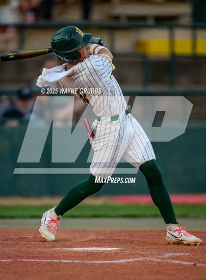 Thumbnail 2 in Alba-Golden vs. Harleton (UIL 2A D1 Area Playoff) photogallery.