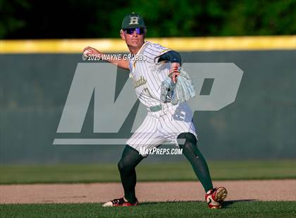 Thumbnail 2 in Alba-Golden vs. Harleton (UIL 2A D1 Area Playoff) photogallery.