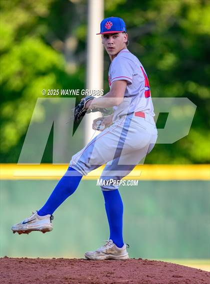 Thumbnail 1 in Alba-Golden vs. Harleton (UIL 2A D1 Area Playoff) photogallery.