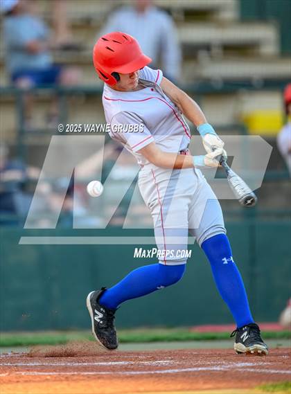 Thumbnail 2 in Alba-Golden vs. Harleton (UIL 2A D1 Area Playoff) photogallery.