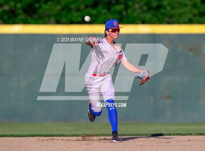 Thumbnail 1 in Alba-Golden vs. Harleton (UIL 2A D1 Area Playoff) photogallery.