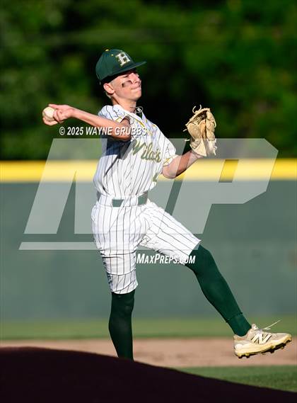 Thumbnail 2 in Alba-Golden vs. Harleton (UIL 2A D1 Area Playoff) photogallery.