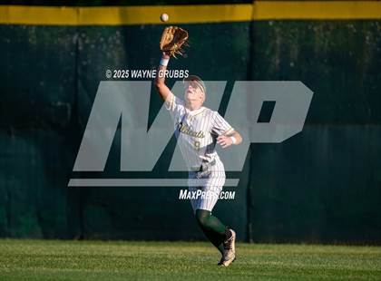 Thumbnail 1 in Alba-Golden vs. Harleton (UIL 2A D1 Area Playoff) photogallery.