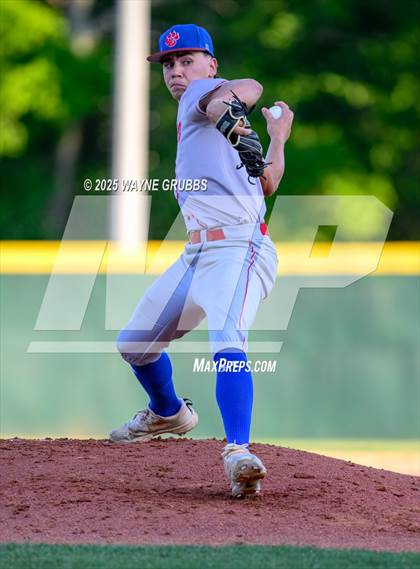 Thumbnail 3 in Alba-Golden vs. Harleton (UIL 2A D1 Area Playoff) photogallery.