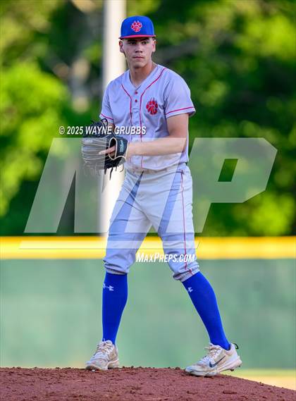 Thumbnail 2 in Alba-Golden vs. Harleton (UIL 2A D1 Area Playoff) photogallery.