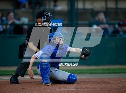 Thumbnail 1 in Alba-Golden vs. Harleton (UIL 2A D1 Area Playoff) photogallery.