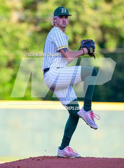 Thumbnail 2 in Alba-Golden vs. Harleton (UIL 2A D1 Area Playoff) photogallery.