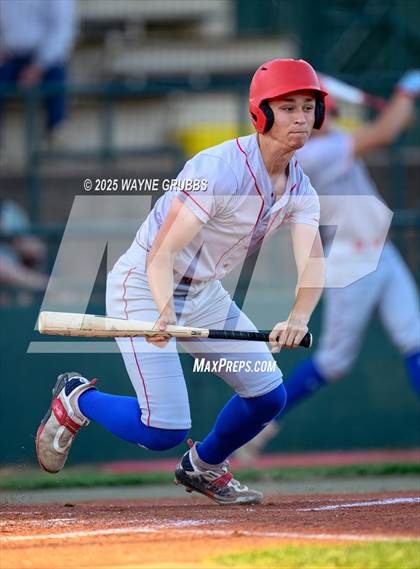 Thumbnail 3 in Alba-Golden vs. Harleton (UIL 2A D1 Area Playoff) photogallery.