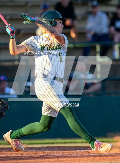 Thumbnail 3 in Alba-Golden vs. Harleton (UIL 2A D1 Area Playoff) photogallery.