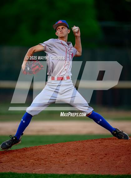 Thumbnail 1 in Alba-Golden vs. Harleton (UIL 2A D1 Area Playoff) photogallery.