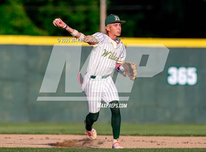Thumbnail 2 in Alba-Golden vs. Harleton (UIL 2A D1 Area Playoff) photogallery.