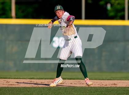Thumbnail 1 in Alba-Golden vs. Harleton (UIL 2A D1 Area Playoff) photogallery.