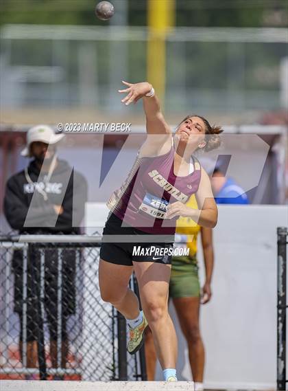 Thumbnail 3 in Class 2 Shot Put (MSHSAA State Championship) photogallery.