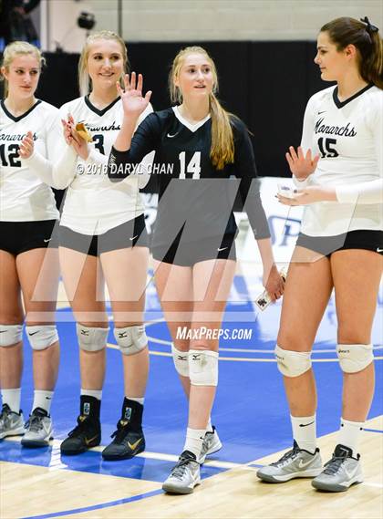Thumbnail 1 in Archbishop Mitty vs. Santa Margarita (CIF State Open Division Final) photogallery.