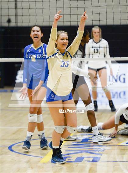Thumbnail 1 in Archbishop Mitty vs. Santa Margarita (CIF State Open Division Final) photogallery.