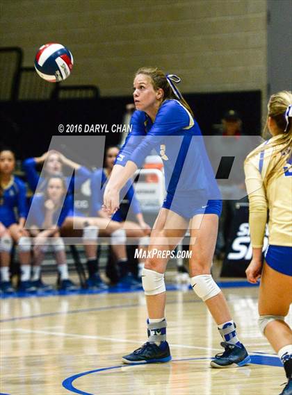 Thumbnail 1 in Archbishop Mitty vs. Santa Margarita (CIF State Open Division Final) photogallery.