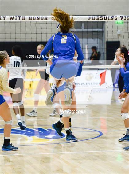 Thumbnail 3 in Archbishop Mitty vs. Santa Margarita (CIF State Open Division Final) photogallery.
