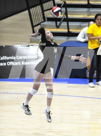 Thumbnail 1 in Archbishop Mitty vs. Santa Margarita (CIF State Open Division Final) photogallery.