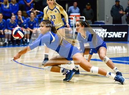 Thumbnail 2 in Archbishop Mitty vs. Santa Margarita (CIF State Open Division Final) photogallery.