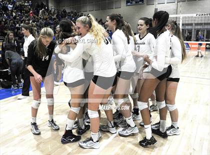 Thumbnail 1 in Archbishop Mitty vs. Santa Margarita (CIF State Open Division Final) photogallery.