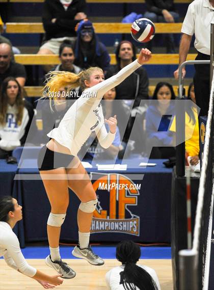 Thumbnail 2 in Archbishop Mitty vs. Santa Margarita (CIF State Open Division Final) photogallery.