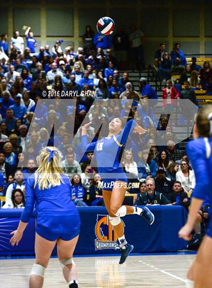 Thumbnail 2 in Archbishop Mitty vs. Santa Margarita (CIF State Open Division Final) photogallery.