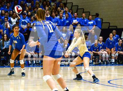 Thumbnail 2 in Archbishop Mitty vs. Santa Margarita (CIF State Open Division Final) photogallery.