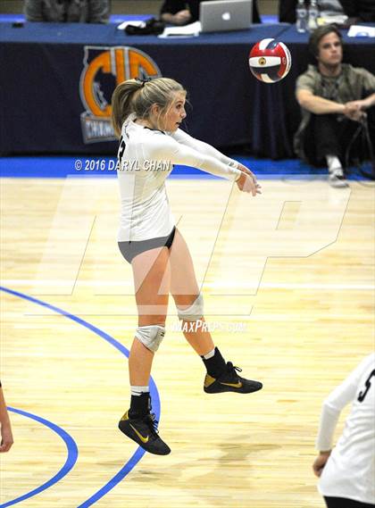 Thumbnail 1 in Archbishop Mitty vs. Santa Margarita (CIF State Open Division Final) photogallery.