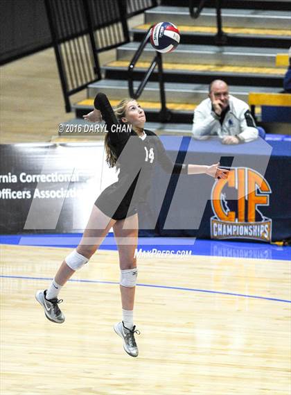 Thumbnail 2 in Archbishop Mitty vs. Santa Margarita (CIF State Open Division Final) photogallery.