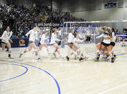 Thumbnail 2 in Archbishop Mitty vs. Santa Margarita (CIF State Open Division Final) photogallery.