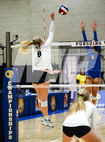 Thumbnail 3 in Archbishop Mitty vs. Santa Margarita (CIF State Open Division Final) photogallery.