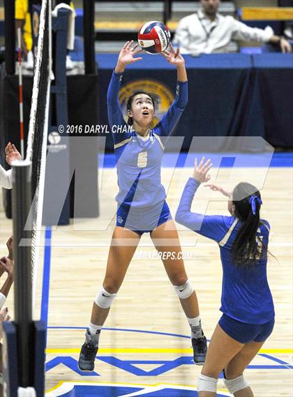 Thumbnail 1 in Archbishop Mitty vs. Santa Margarita (CIF State Open Division Final) photogallery.